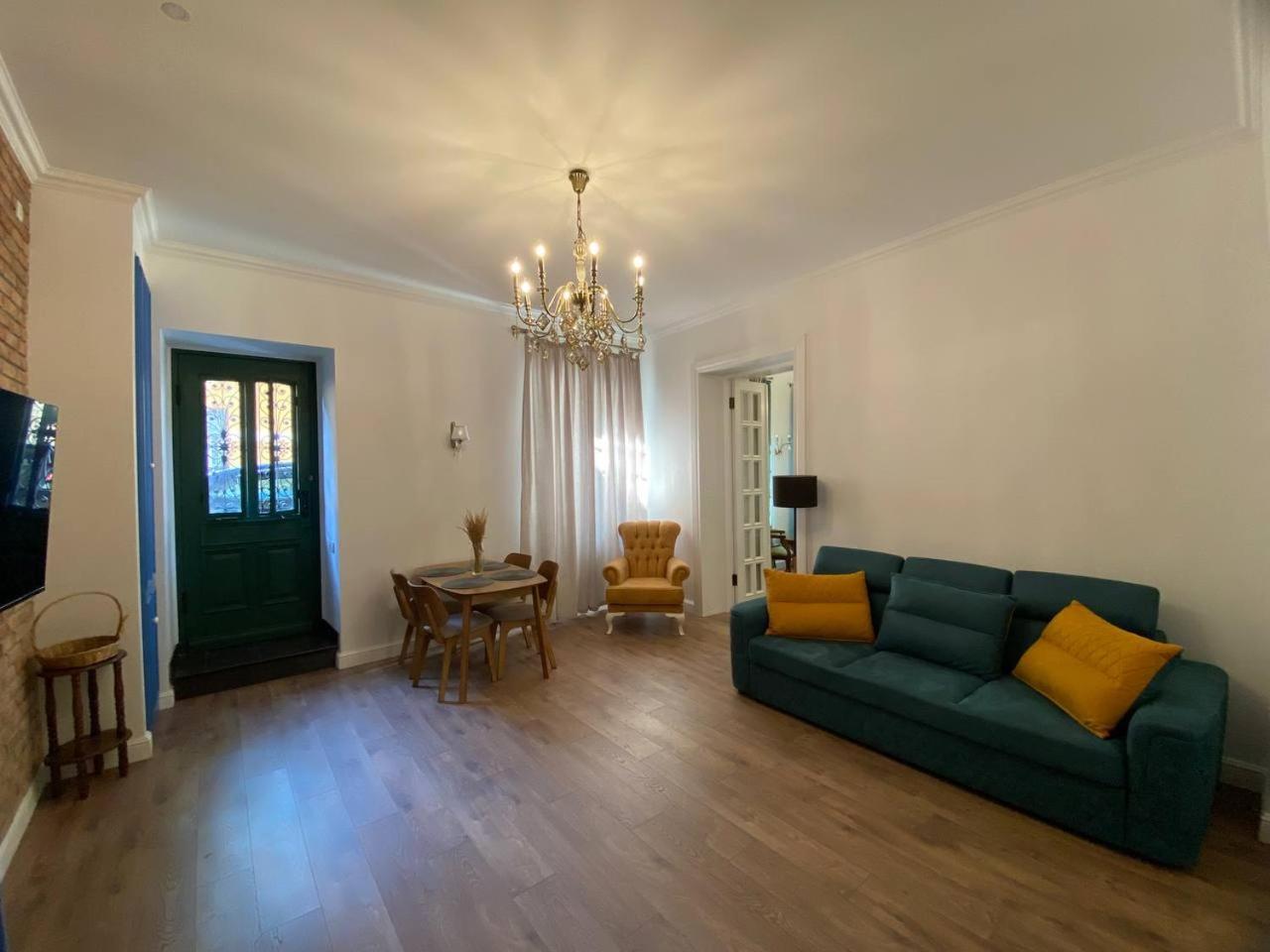 Apartments Margarita Tbilisi Bagian luar foto