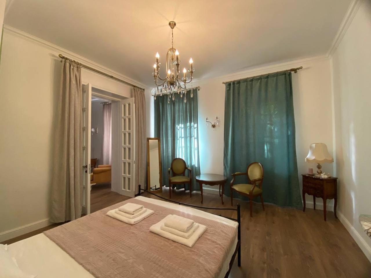 Apartments Margarita Tbilisi Bagian luar foto