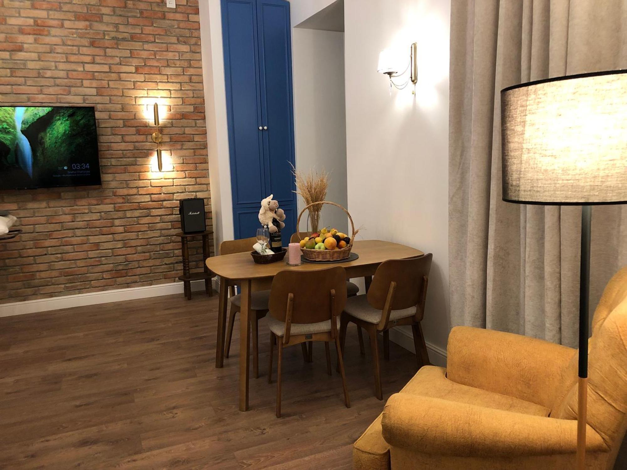 Apartments Margarita Tbilisi Bagian luar foto