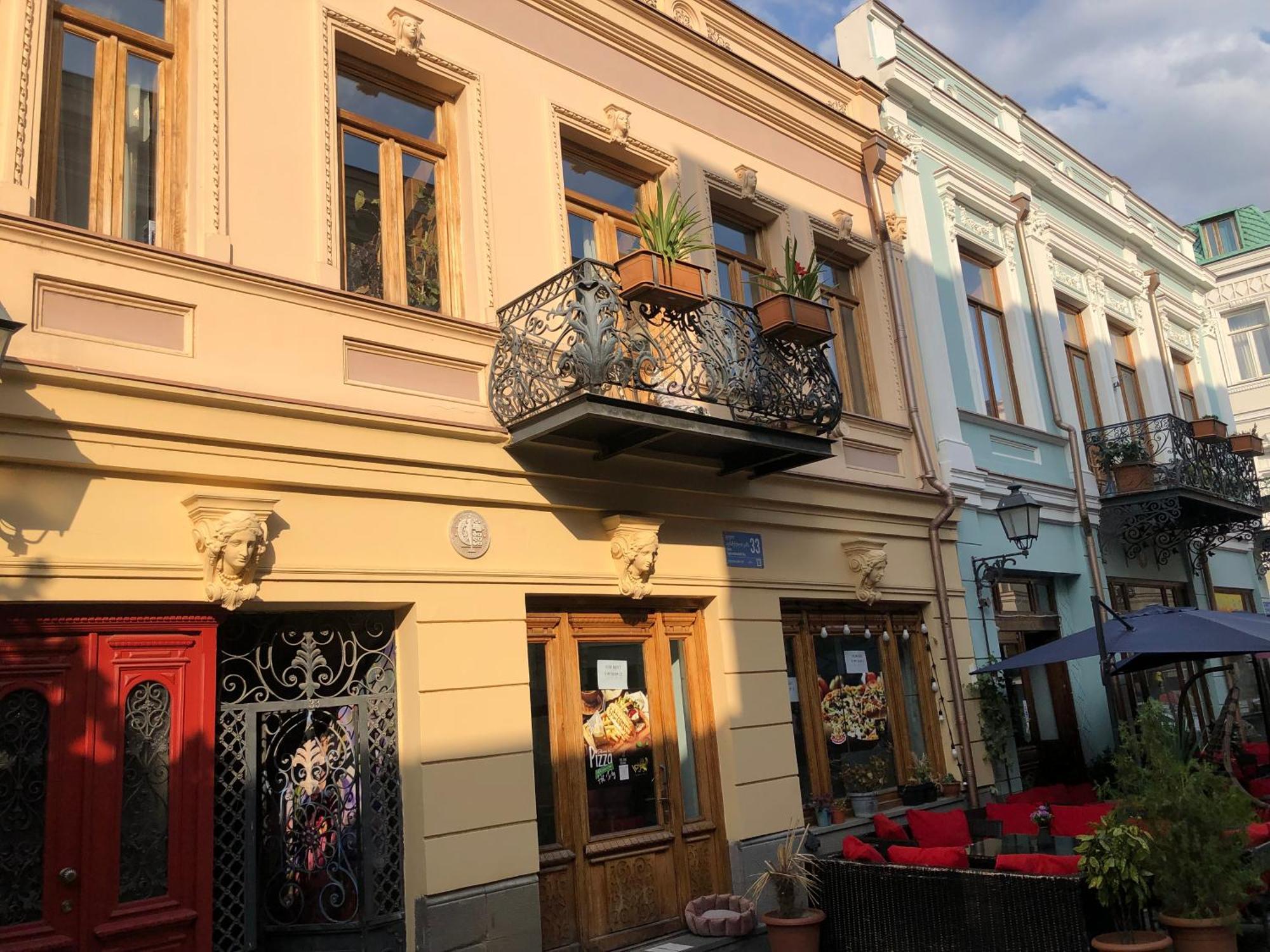 Apartments Margarita Tbilisi Bagian luar foto