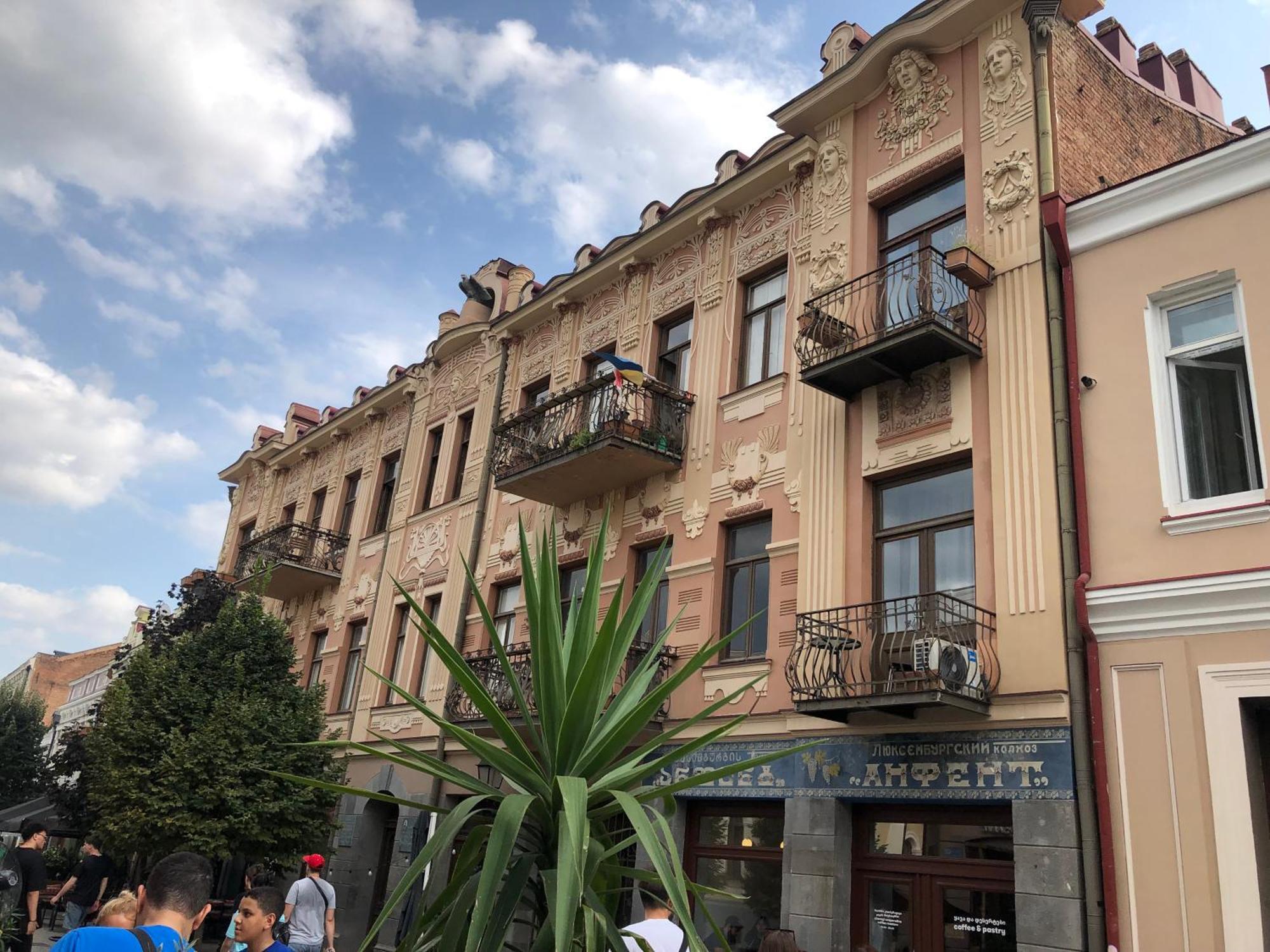 Apartments Margarita Tbilisi Bagian luar foto